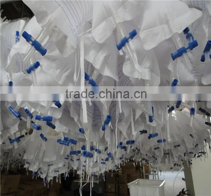 Single use urine bag