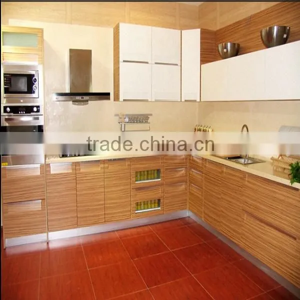 modern glossy kitchen cabinet