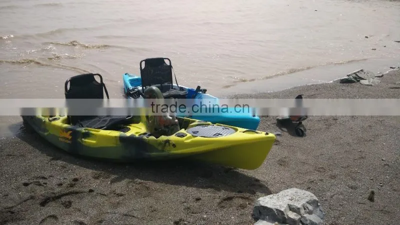 pedal drive kayak with propeller fast speed freely control