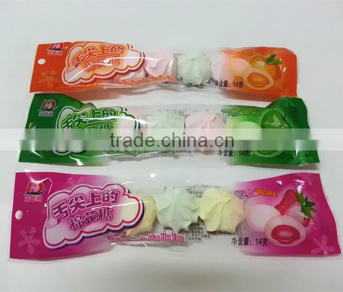 Center filling strawberry jam Flower shaped marshmallow with shape