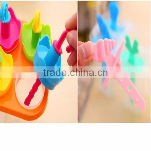 NEW products Eco-friendly and non-toxic silicone ice cube tray