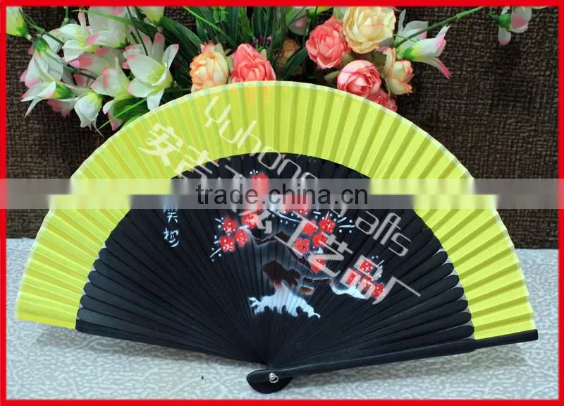 Chinese bamboo ladies folding fan