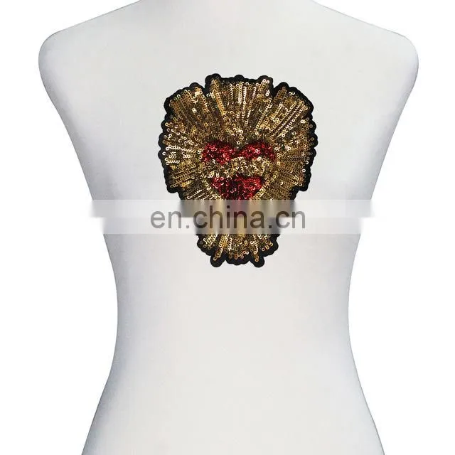Fashion Beaded Red Gold Sequin Heart Pattern Embroidery Patches