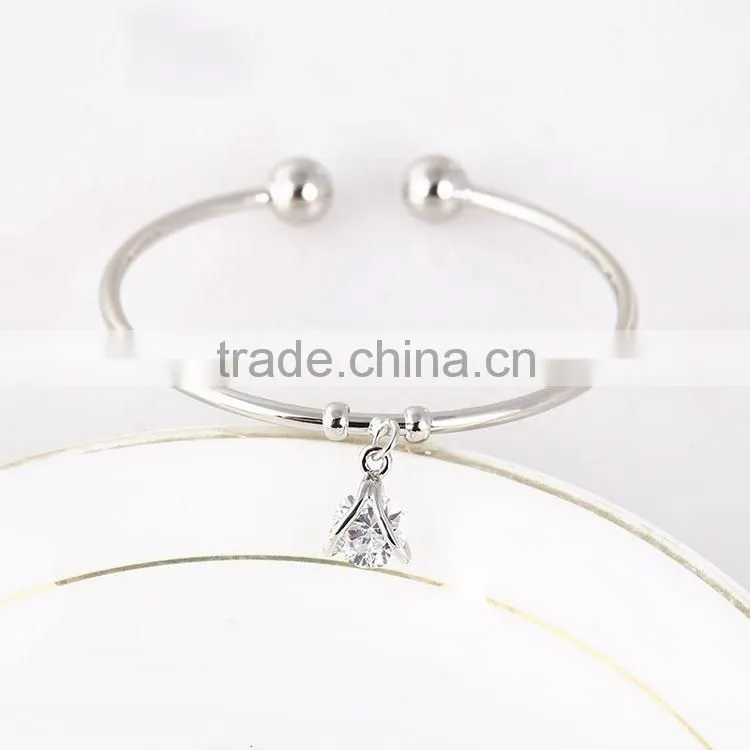Trendy New Design Transparent Zircon Copper Alloy Two Squares Style Open Bangle