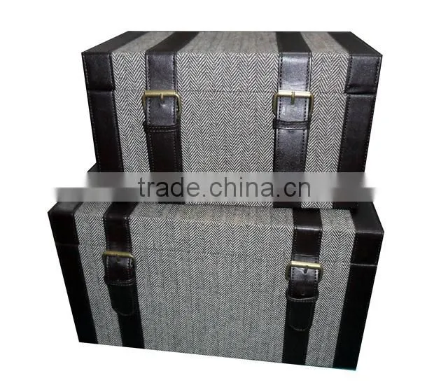 S/2 Decorative faux leather storage trunk organier, wooden trunk