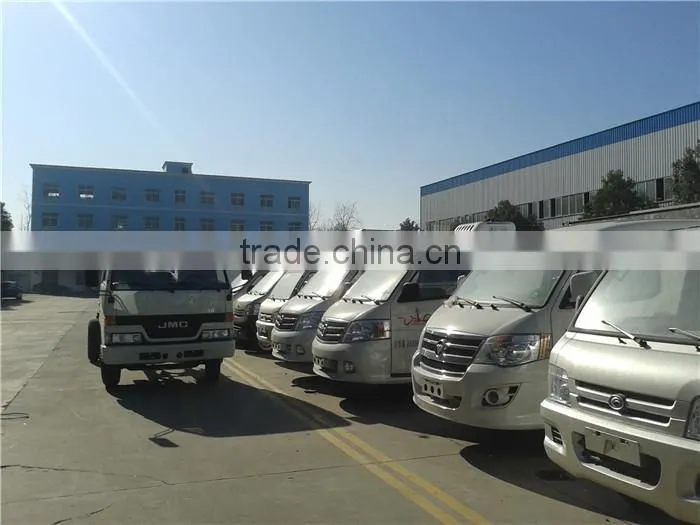 Yuling 2T freezer truck mini van truck cargo box van truck fiberglass van truck food box van truck
