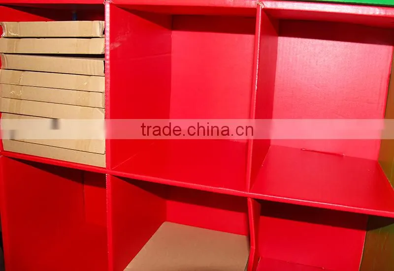 Display box with prongs for supermarket retailsale