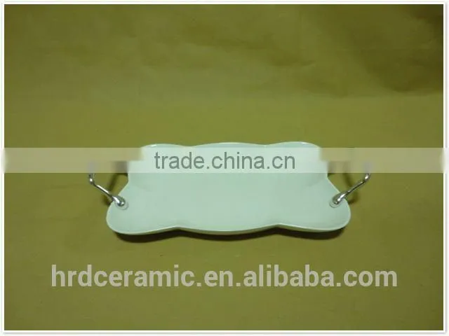China stock ceramic garlic grater plate with Metal handle