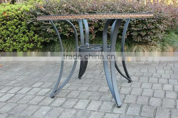 Aluminum 40"Round dining table with umbrella hole