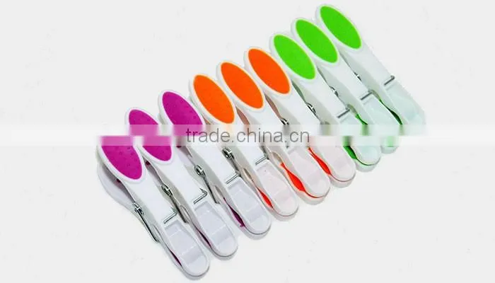 packed into plastic basket new material professional fashion clip for sock