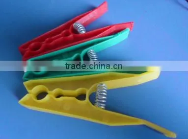 2014 new designed multicolored plastic cloth with springer large pegs,Direct factory/Manufactory supply/industrial