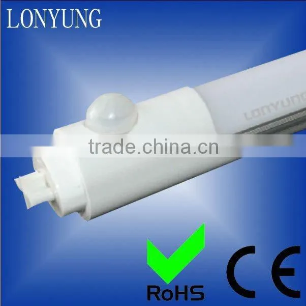 Patent LED PIR-activated tube 18W with motion sensor