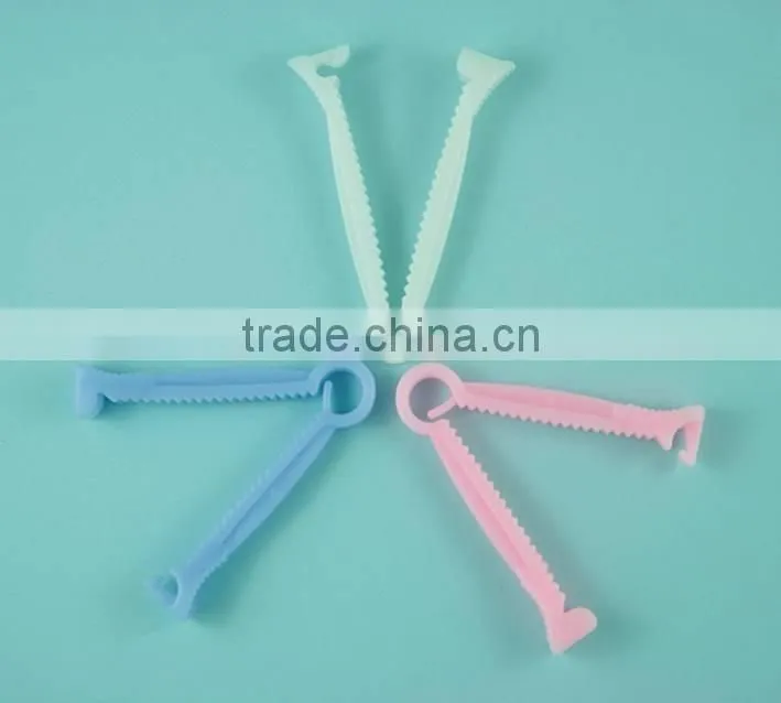 Sterile Disposable Umbilical Cord Clamp