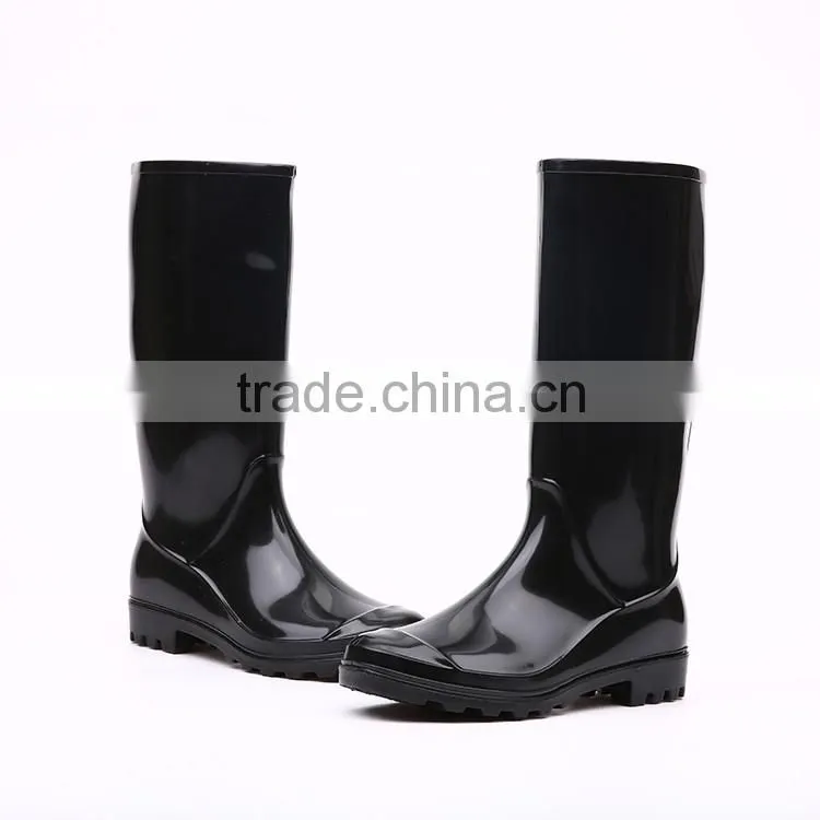 2016 Simple style cheap black pvc rain boots without steel toe, cheap plastic pvc rain boots