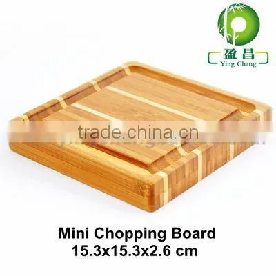 Oval bamboo flexible cutting board