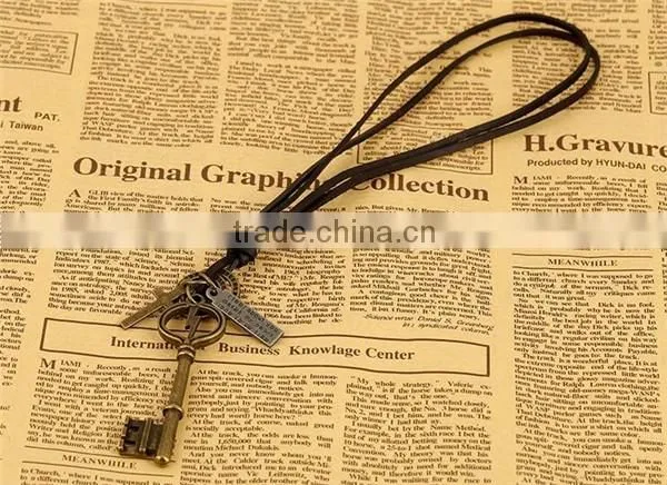 Fashion key pendant leather cord necklace/handmade leather necklaces fro men