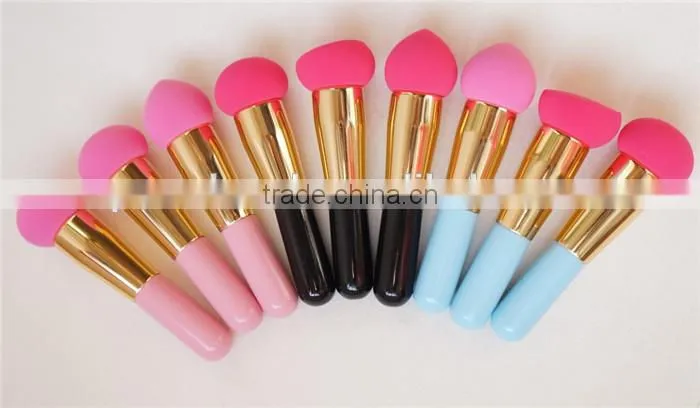 Beauty Cosmetics Round Blender Sponge Makeup Brush for Mineral Foundation