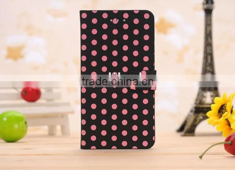 Polka Dot Magnetic Flip PU Leather Case - Compatible for Blackberry Z10