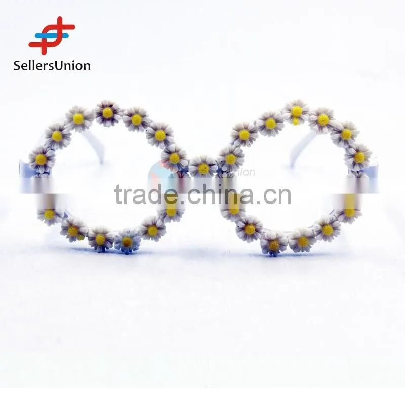 2017 hottest sale No.1 Yiwu export commission agent Hot sale flower frame decorative sunglasses