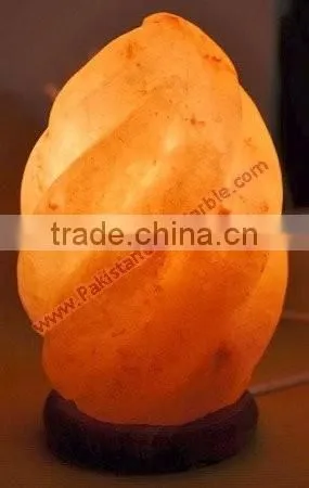 GOOD QUALITY CRAFTED CRYSTAL SALT LAMPS