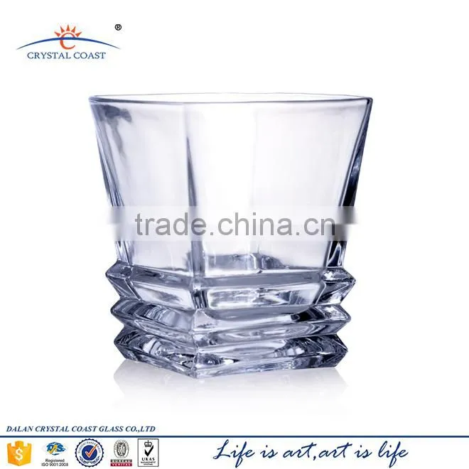 scotch whiskey glass bulk rock whiskey glass DOF whiskey glass