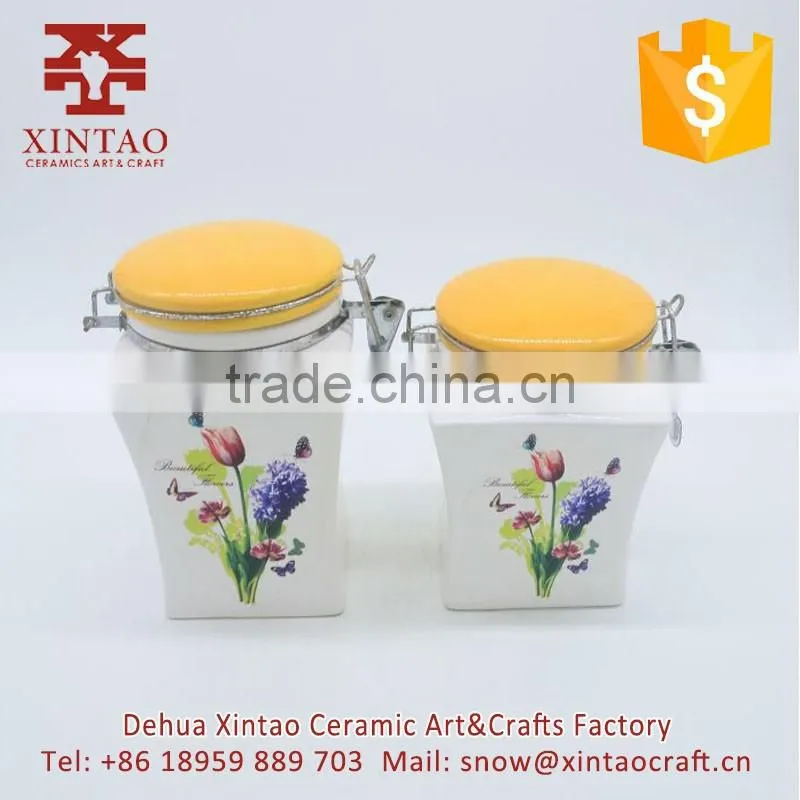 Regular fancy ceramic round shape antique cookie jar set for kitchen