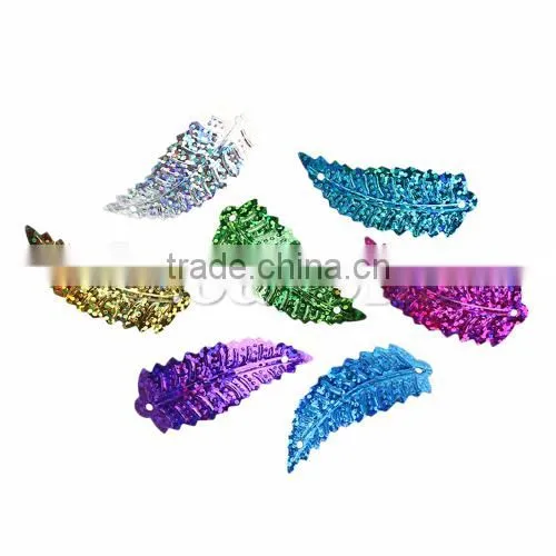 Polyvinylchlorid Sequins Christmas Leaf At Random 47mm x 18mm,100 Grams