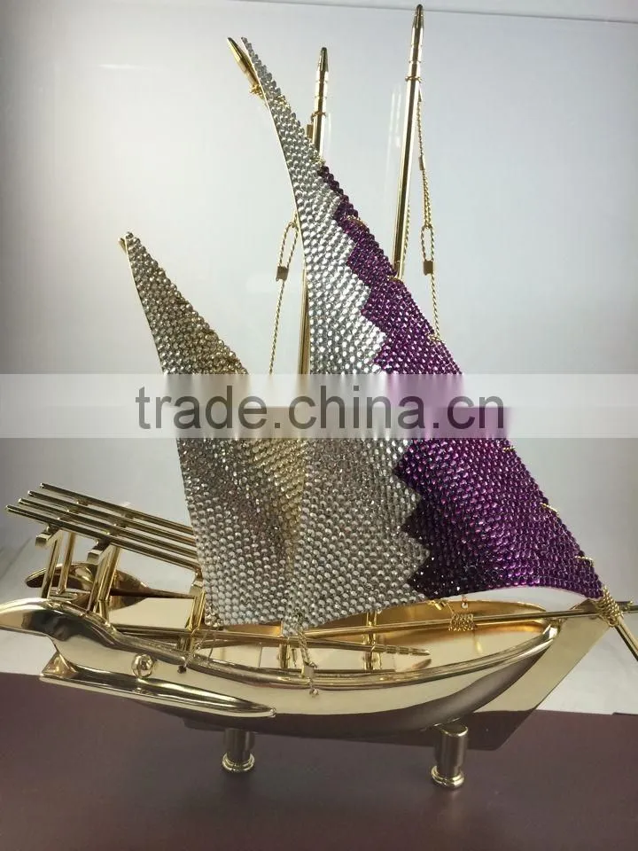 New design qatar flag diamoind boat