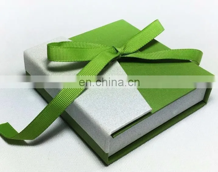 Book shape jewelry green mini can carry bowknot gift box
