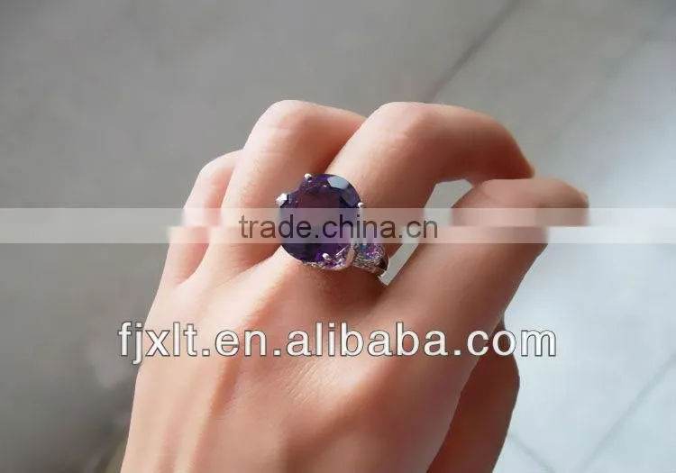 Custom Design Fashionable 925 Sterling Silver Big Amethyst Ring