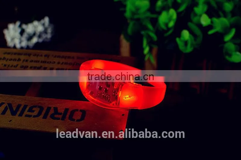 Large Events Massive Dance Festivals Custom Sound Activated Glow Flashing Led Bracelet Wristband