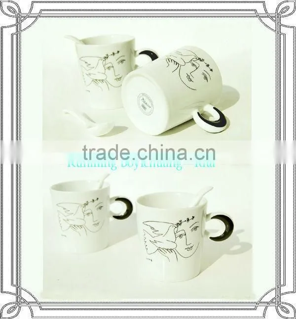 A2 size flatbed printer manufacturer sue for t-shirt,cd, mug, pvd, metal