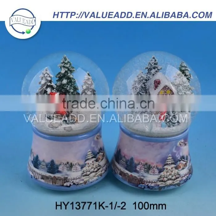 Best price XMAS resin custom mini snow globe fashion designed