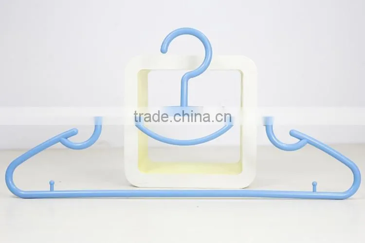 Wholesale thick plastic hangers