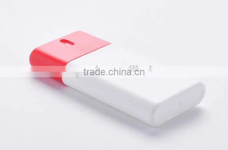 20ml double color plastic credit card shape spray bottle