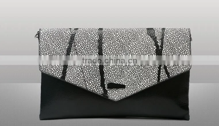 Charming Clutch Bag Women Evening/Envelope Bag/Minimal Bag made in China