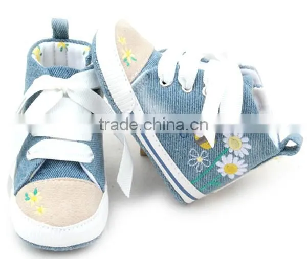 Elegant Comfortable Fashion Sport Shoes Girls Price