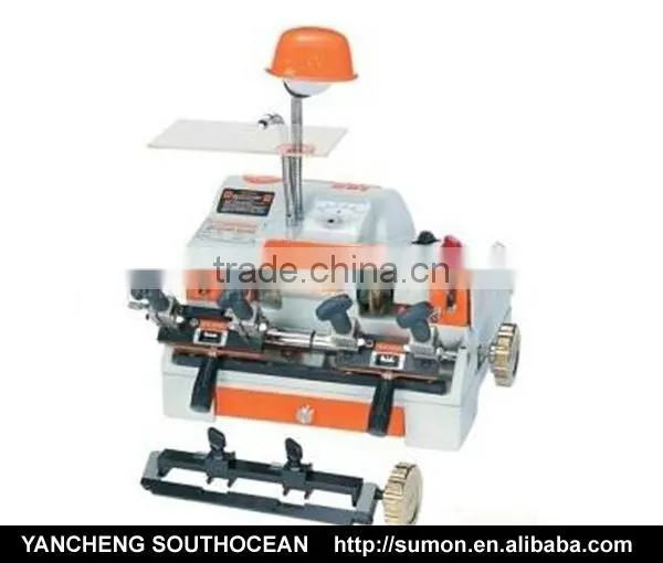 100B key duplication machine, key cutting machine