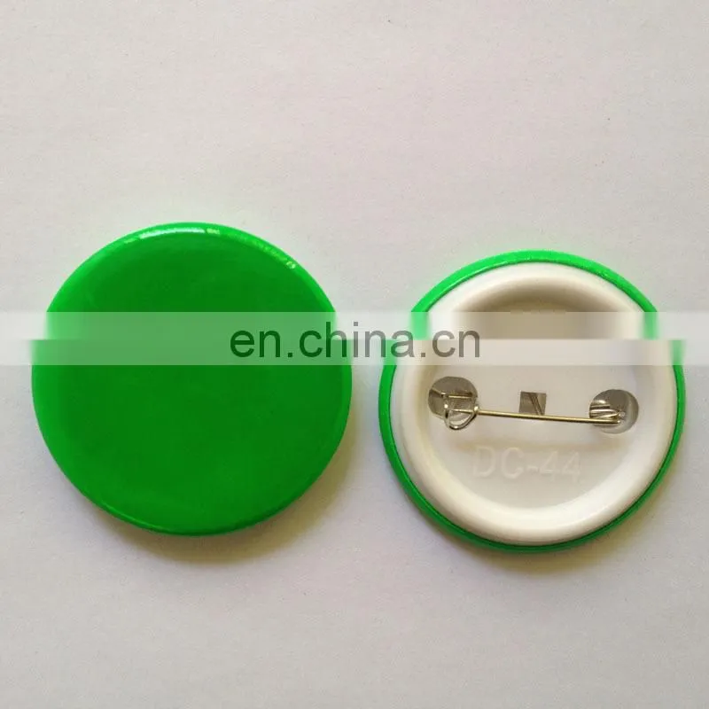 fashion round shape custom made reflective PVC button tin badge