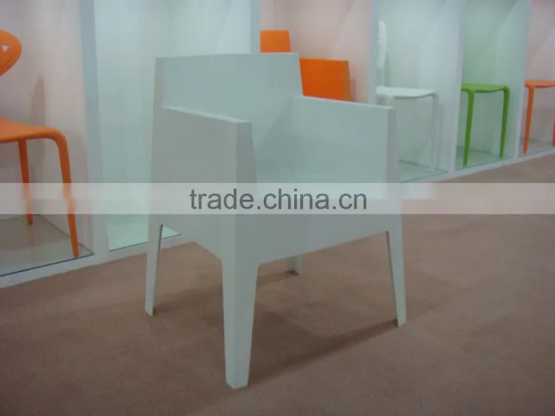 Replica elegant Plastic PP material Philippe Starck Toy Chair,Toy armchair,stackabe toy chair for garden or livingroom