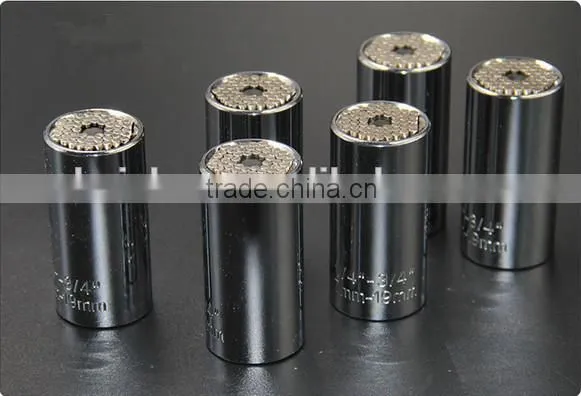 all grip universal socket wrench set with chrome surface