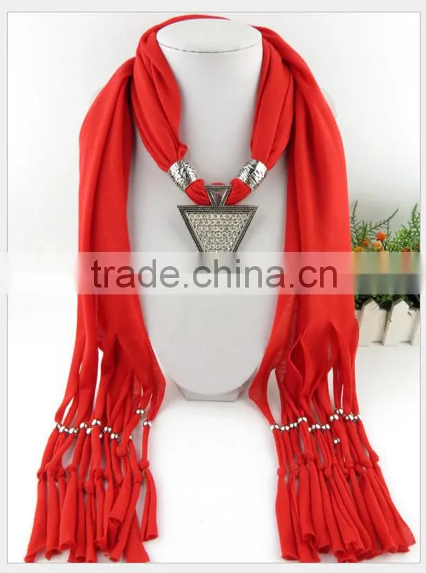 2015 Lovely new arrival hot selling ladies' scarf brand big cotton lady scarf Full diamond triangle alloy pendant jewelry scarf
