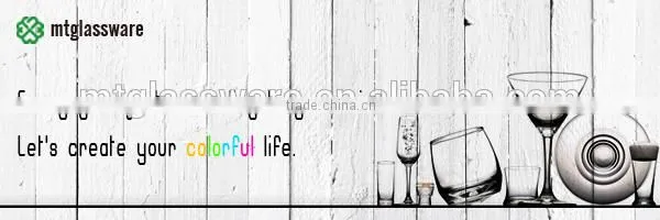 Bar Use Liquor Glass Set include the Wine Decanter and shot glass with wooden tray