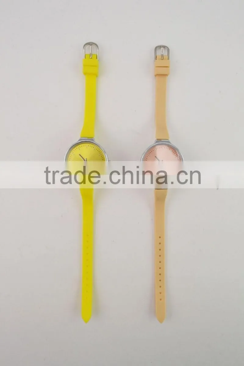 Fashion slim strap ladies silicone watch for small wrists