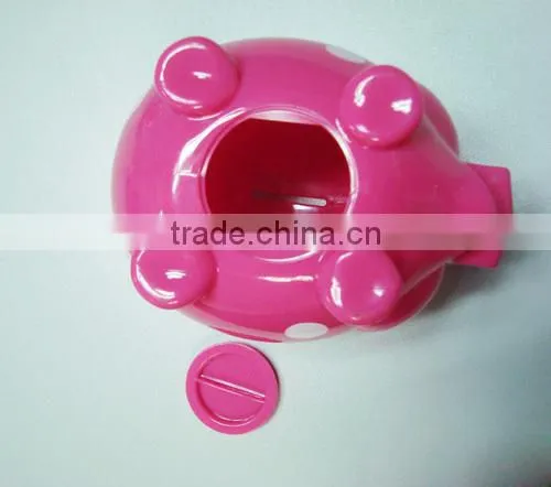 Piggy bank designed for coin collection