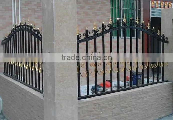 2015 Top-selling hand forged exterior iron fence