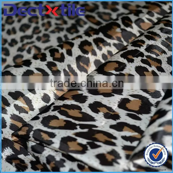 China fabric digital foil printing fabric with good fabric printing service