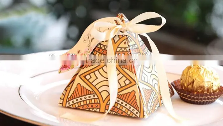 Unique favour boxes for weddings