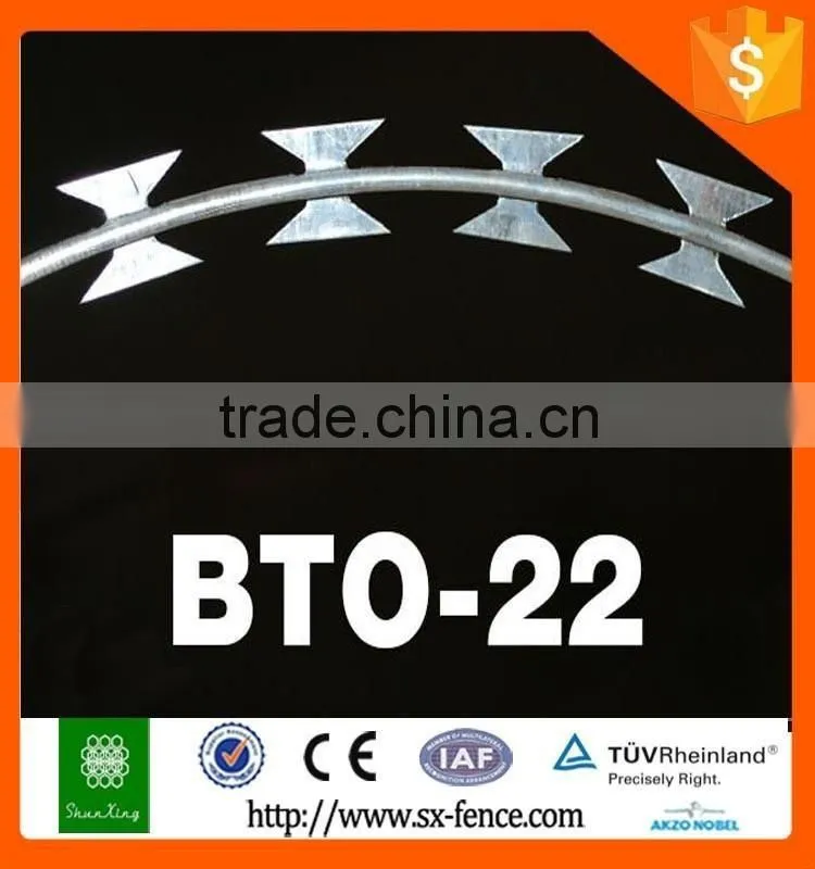 2016 Razor barbed wire fence, razor wire fencing