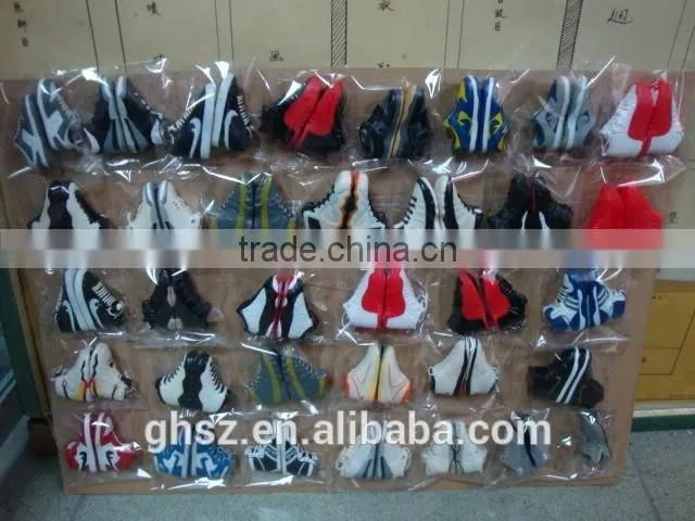 Customized 3d sneaker keychain/3D PVC keychain